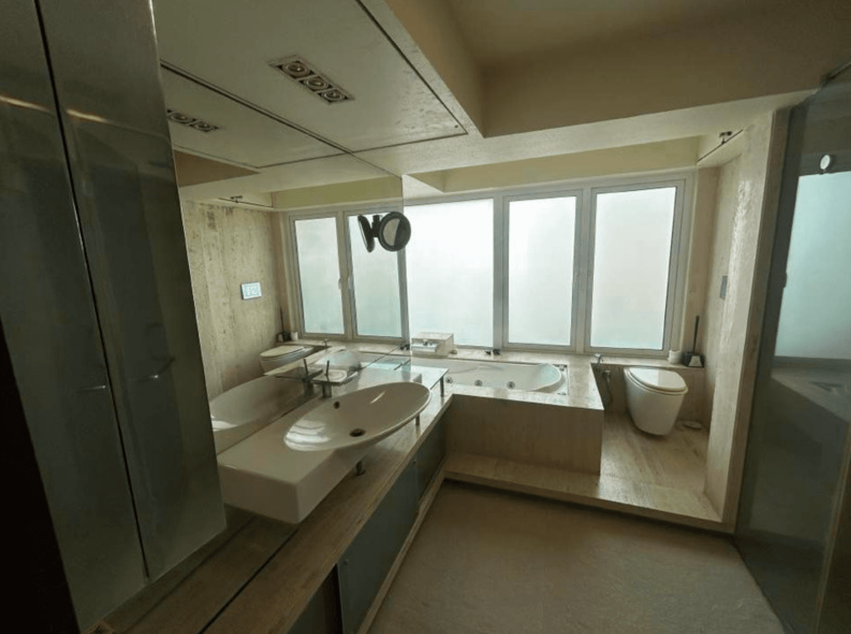 4 BHK Duplex With Endless Sea Views view 3