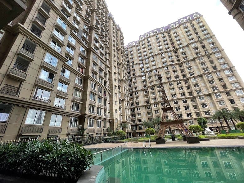 Luxury 2 Bhk home in Kanakia Paris view 4