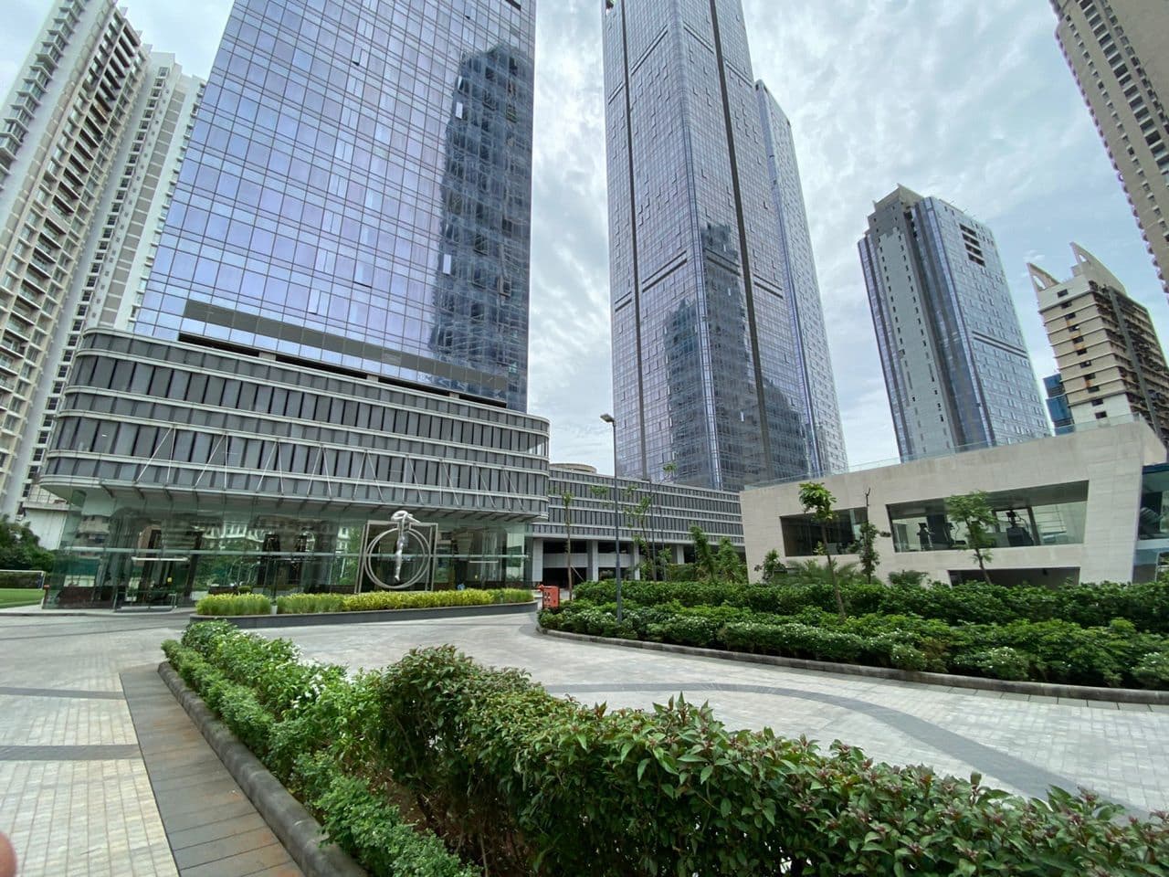 Indiabulls Blu view 2